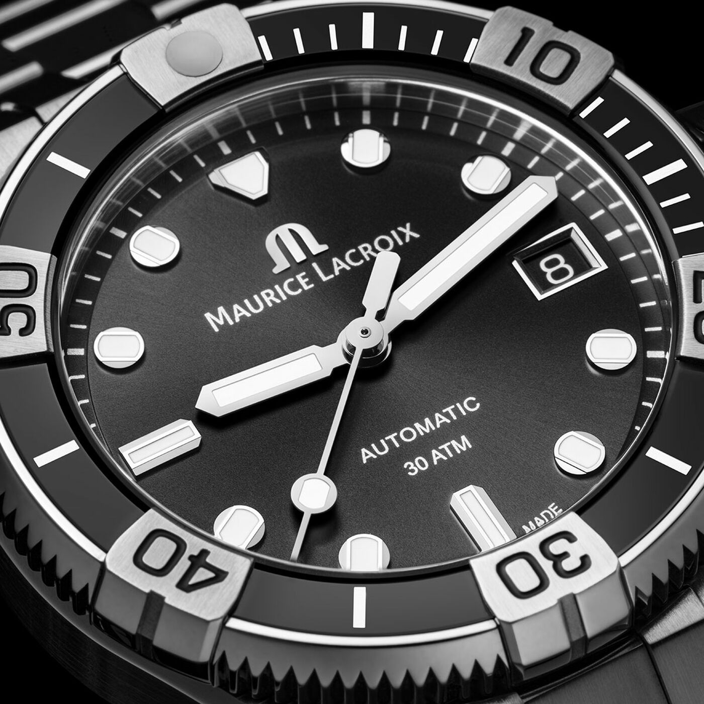 AIKON AUTOMATIC VENTURER 38MM