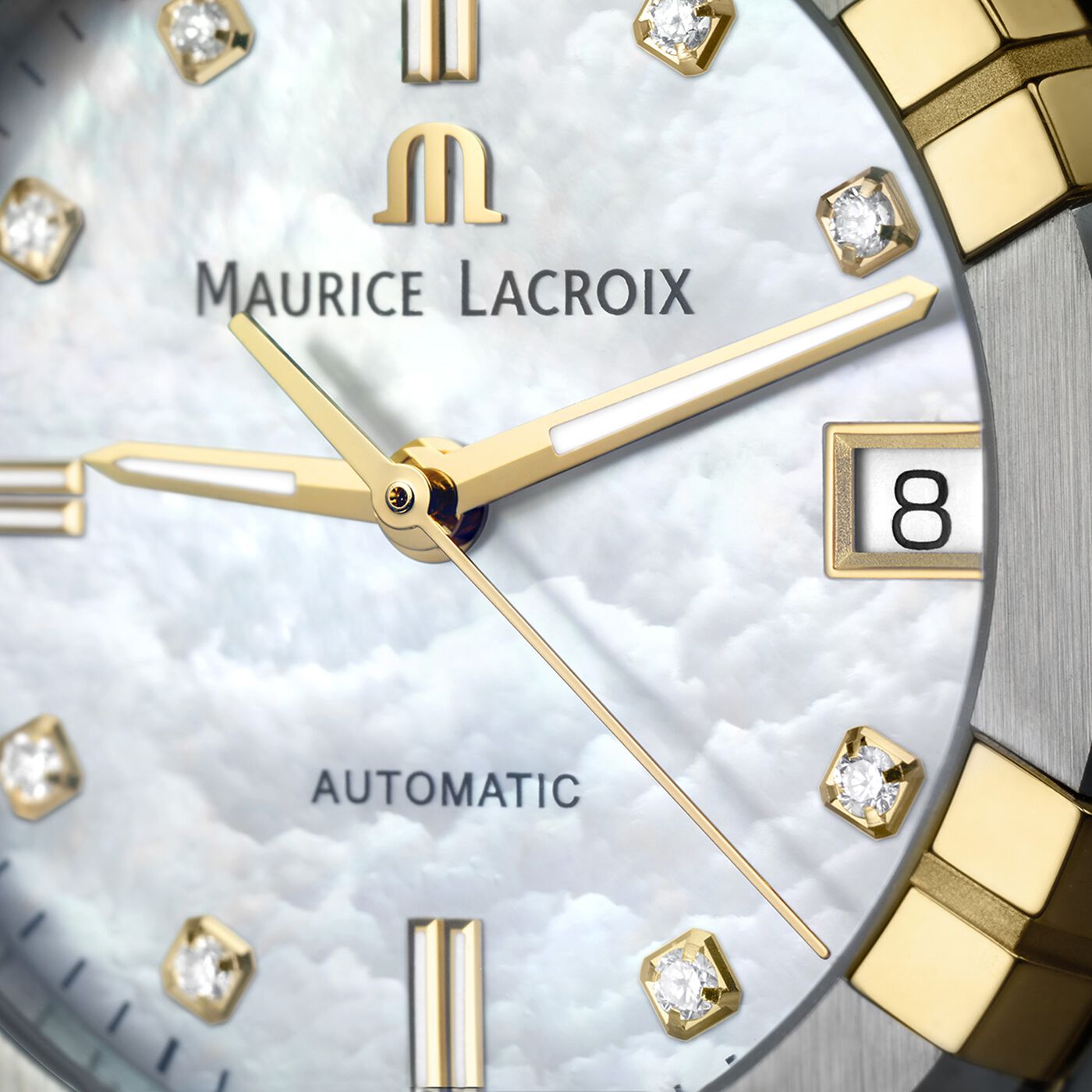 AIKON AUTOMATIC DATE 35MM