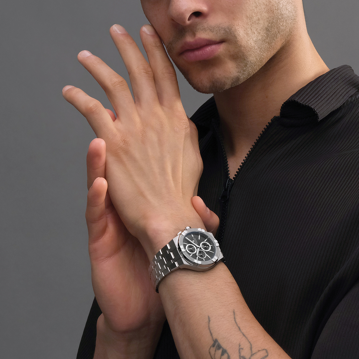 Steel, black, 12 ind. rhodied AIKON QUARTZ CHRONOGRAPH